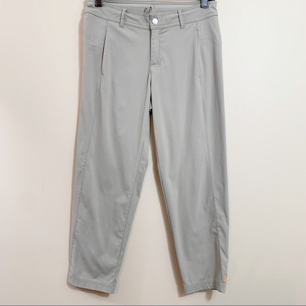 Lucy Light Gray Capri Drawstring Pants